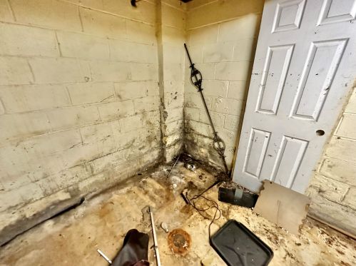 2086 Morehouse Dr, Atlanta GA 30314-1333 exterior