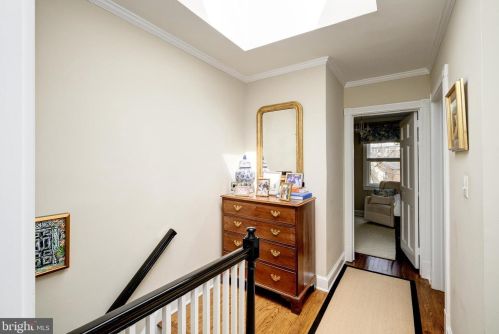 4843 Reservoir Rd, Washington DC 20007-1543 exterior