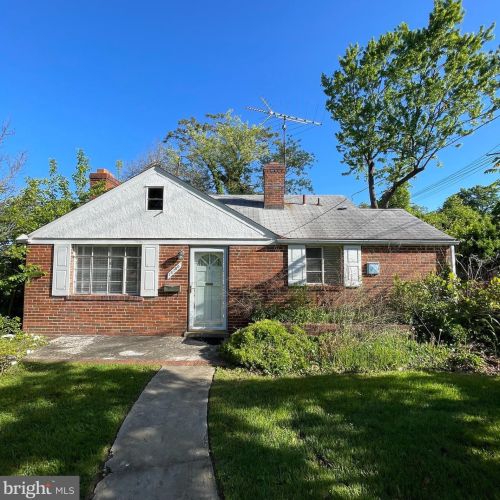 12100 Grandview Ave, Silver Spring MD  20902-5526 exterior