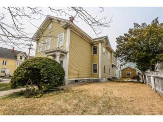 336 Manchester St, Manchester NH  03103-4734 exterior