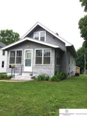 4360 42nd St, Omaha NE  68107-1067 exterior