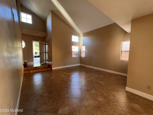 10480 Fair Mountain Dr, Tucson AZ  85737-9019 exterior