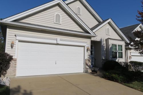 161 Worthington Cir, Saint Louis, MO 63128-2792