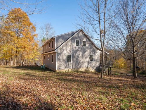 131 Flagg Rd, Concord, NH 03307-1003