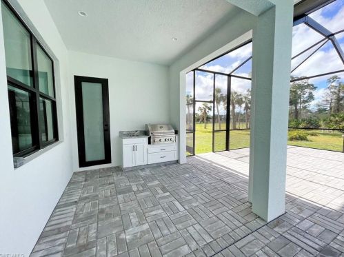 739 23 St, Naples FL 34117-1829 exterior