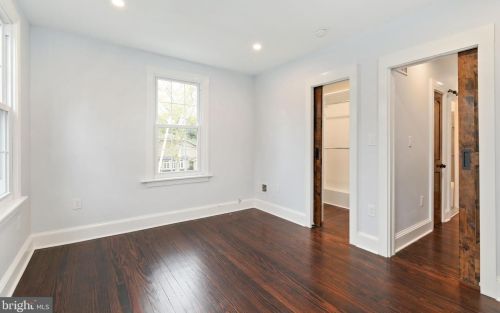 403 Howard St, Riverton NJ 08077-1328 exterior