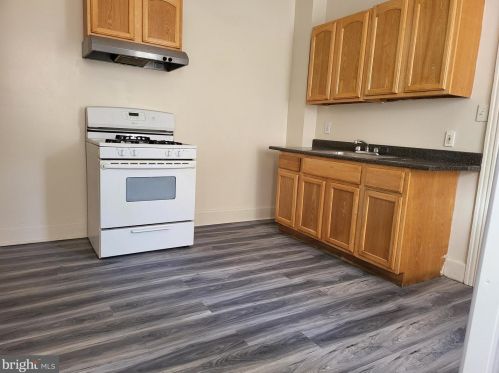 151 Hoffman Ave, Trenton NJ 08618-4007 exterior