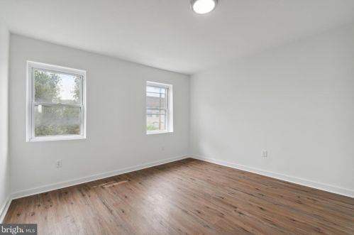 1629 2nd St, Philadelphia PA 19133-0033 exterior