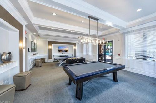 3324 Atlantic Cir, Naples FL 34119-8638 exterior