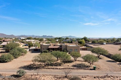 37243 19 Ave, Phoenix AZ 85086-9154 exterior