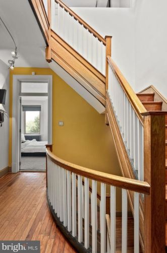 2728 13th St, Washington DC 20018-3901 exterior