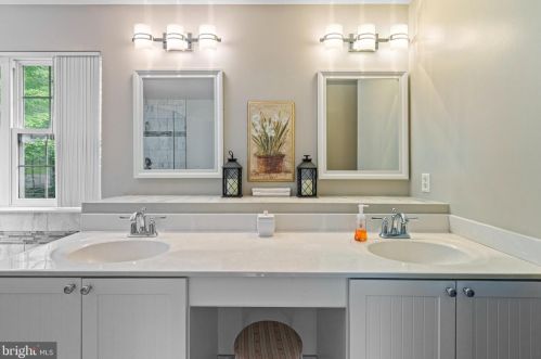 3150 Queensberry Dr, Huntingtown MD 20639-2306 exterior