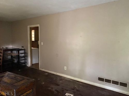 210 Harper Rd, Atlanta, GA 30315-7406