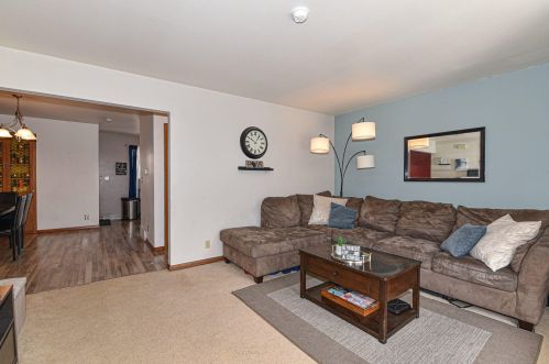 4947 Colonial Ct, Milwaukee WI exterior