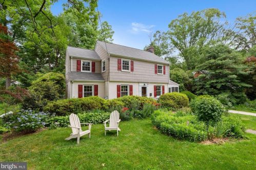 316 Plymouth St, Silver Spring, MD 20901-3836