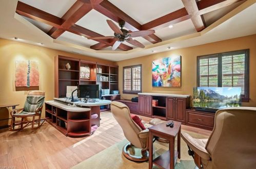 671 21 St, Naples FL 34120-1810 exterior