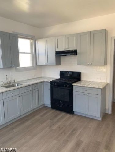 141 21st St, Irvington NJ  07111-4556 exterior