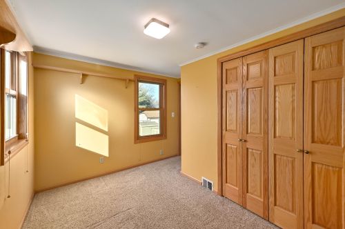 8324 Gridley Ave, Milwaukee WI 53213-3041 exterior