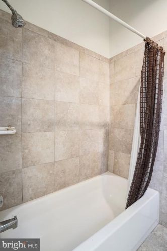 1519 Emerson Ave, Mc Lean VA  22101-5708 exterior