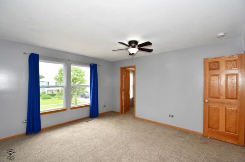 1011 Butterfield Cir, Joliet IL 60404-8148 exterior