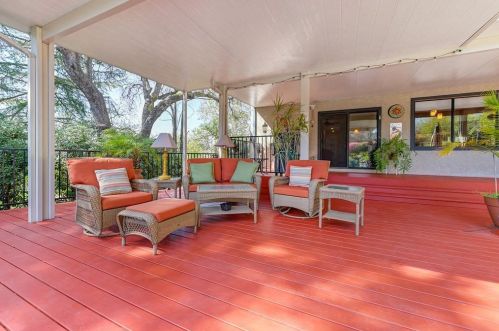 9811 Blue Lk Dr, Folsom CA 95630-1909 exterior