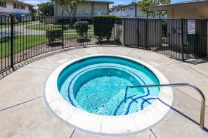 641 6th St, Tustin CA  92780-8520 exterior