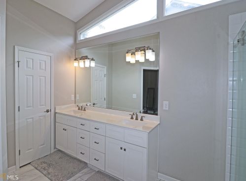 2351 Bankston Cir, Lithonia GA 30078-5724 exterior