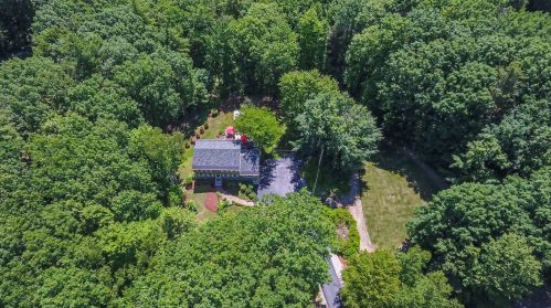 14 Laurel St, Concord NH 03301-3646 exterior