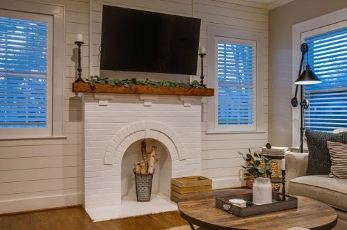 930 Clinton Ave, Dallas TX 75208-5112 exterior