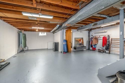 1616 Homecrest Ave, Kalamazoo MI  49001-4352 exterior