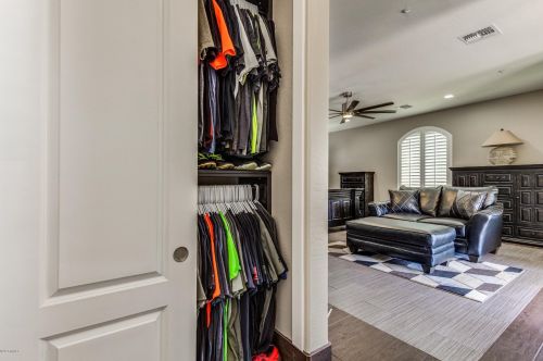 7084 Ivanhoe St, Chandler AZ 85226-0804 exterior