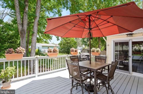 10 Blue Rdg Dr, Trenton NJ 08638-1214 exterior