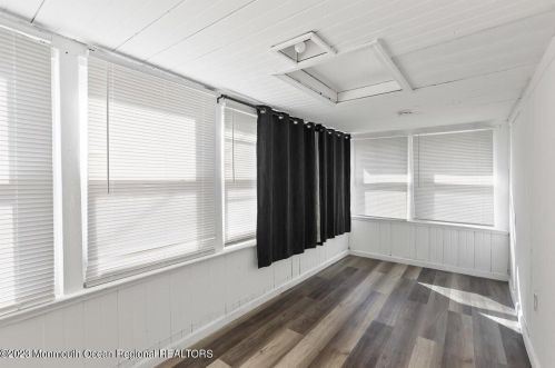 504 Ave, Belmar NJ 07719-2433 exterior