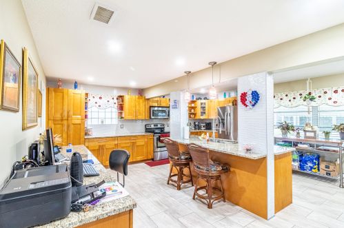 1722 18 St, Boynton Beach FL 33426-6414 exterior