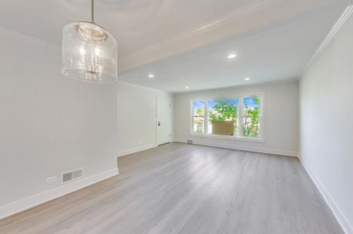 6416 Raven St, Chicago IL  60631-2516 exterior