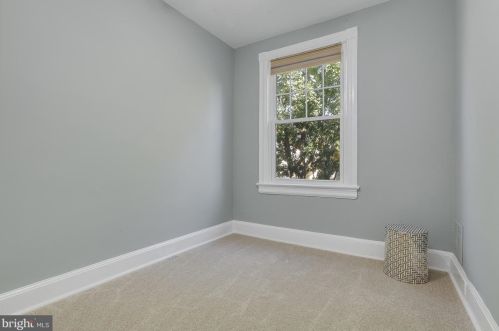 1922 1st St, Washington DC 20001-1480 exterior