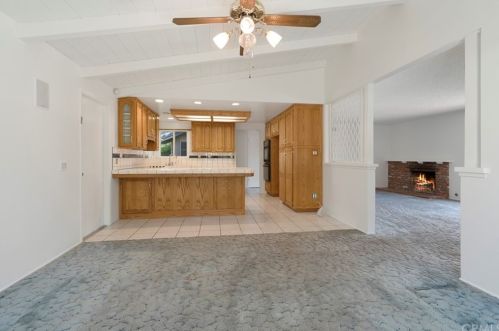 2856 Maude St, Riverside CA 92506-4418 exterior