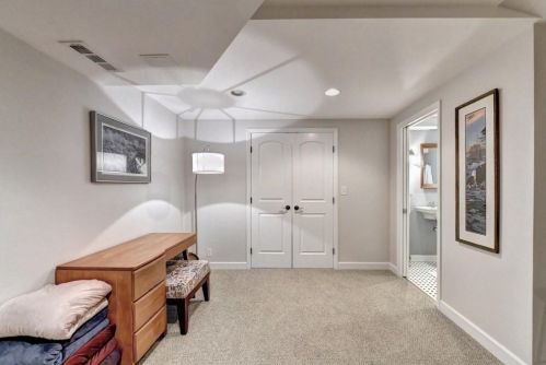 1721 Kings Down Cir, Atlanta GA 30338-5625 exterior