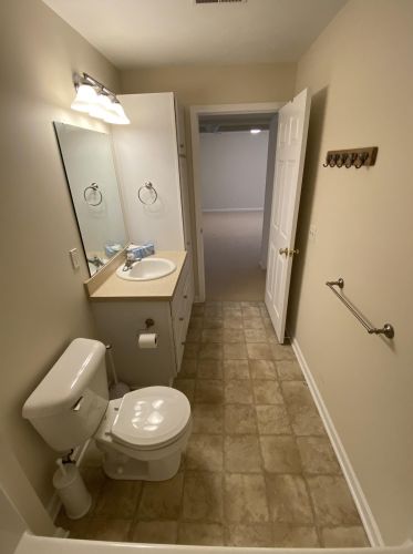 1039 Kensington St, Grand Rapids MI 49534-2179 exterior