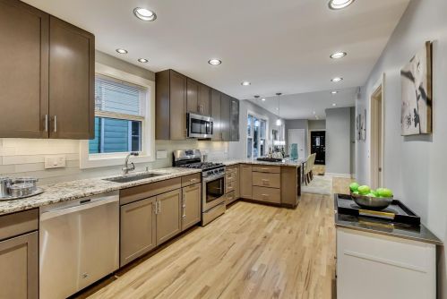 3017 Albany Ave, Chicago IL 60618-6911 exterior