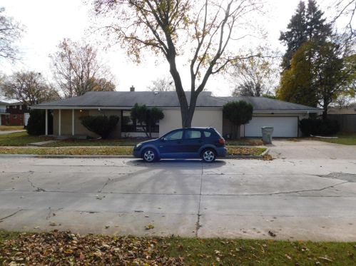 4575 85, Milwaukee WI 53228-2905 exterior