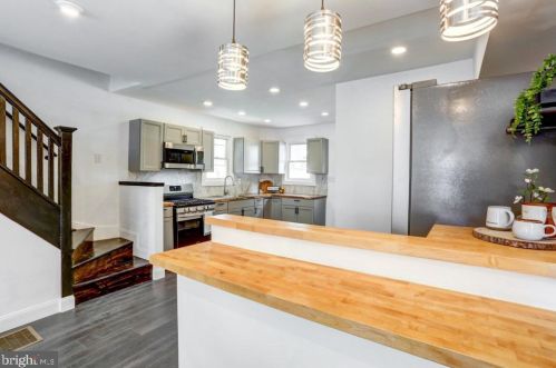 513 Poplar St, Lancaster PA  17603-5234 exterior