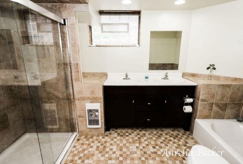 1302 Sherman St, Grand Rapids MI 49506-2613 exterior