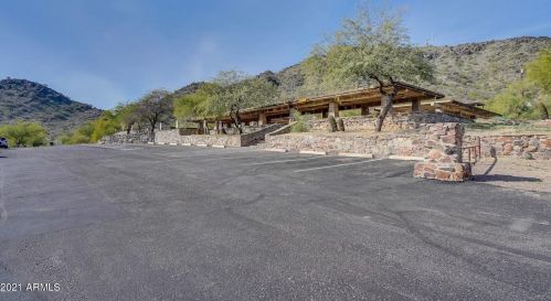 10420 11th Pl, Phoenix AZ  85020-8555 exterior