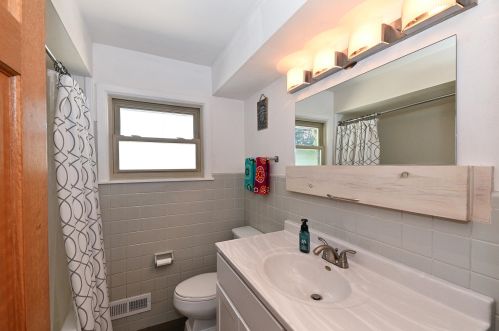 2965 99, Milwaukee WI 53227-3674 exterior