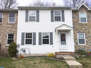 34 Stafford Ct, Trenton NJ  08690-3329 exterior