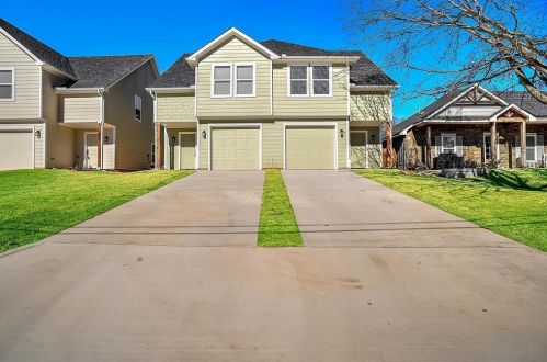 2733 Washington St, Denison TX  75020-1443 exterior