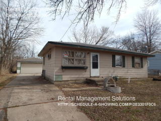 1800 Chandler St, Topeka KS  66607-1416 exterior