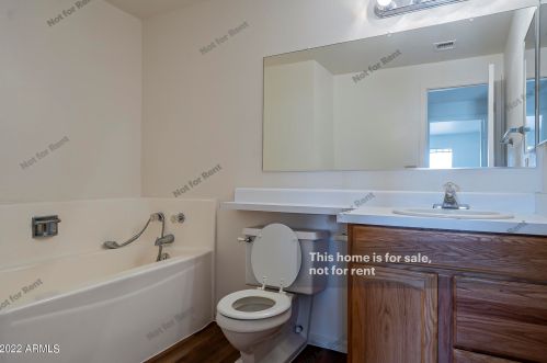 2001 65th Ave, Phoenix AZ  85035-3403 exterior