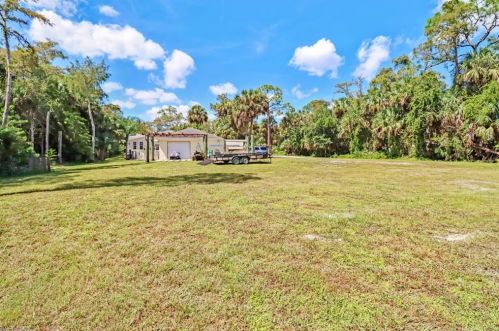 162 9 St, Naples FL 34117-2153 exterior
